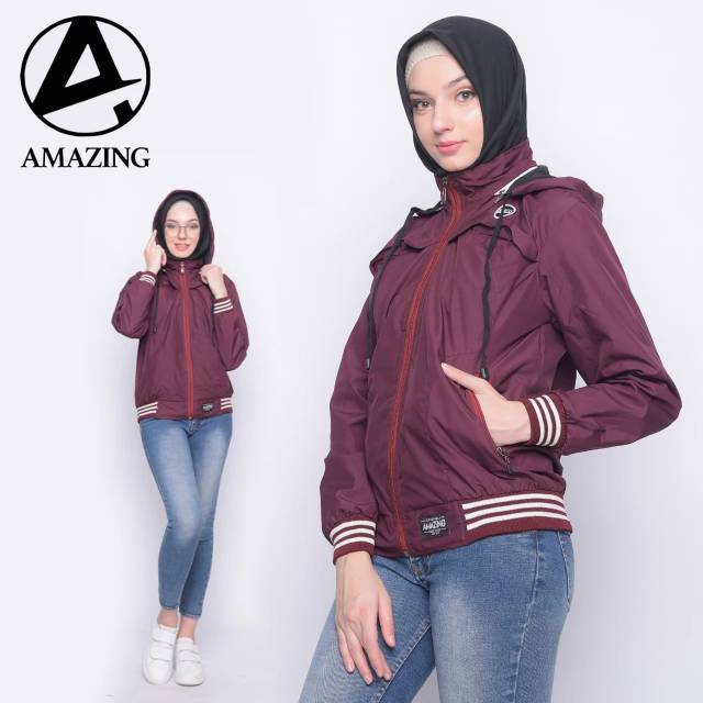 JAKET WANITA MOTIF SALUR SEMI WATERPROOF LENGKAP PAKAI HOODIE