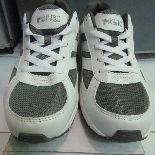 Sepatu Olahraga Polri