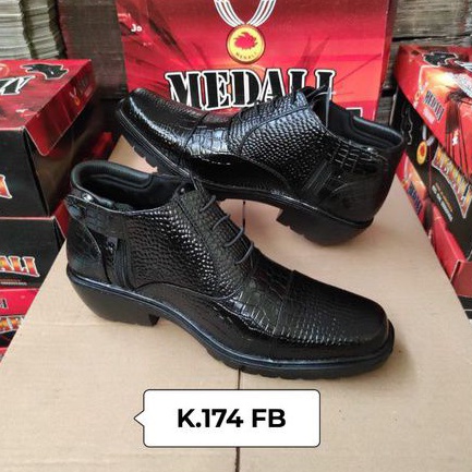 Sepatu kulit pria PDH semi boots polri TNI security guard PNS sepatu Kerja formal Tampil lebih keren