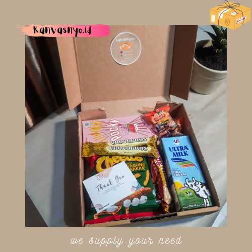 Hampers Snack Kit B / Birthday Gift, Graduation Gift, Farewell Gift