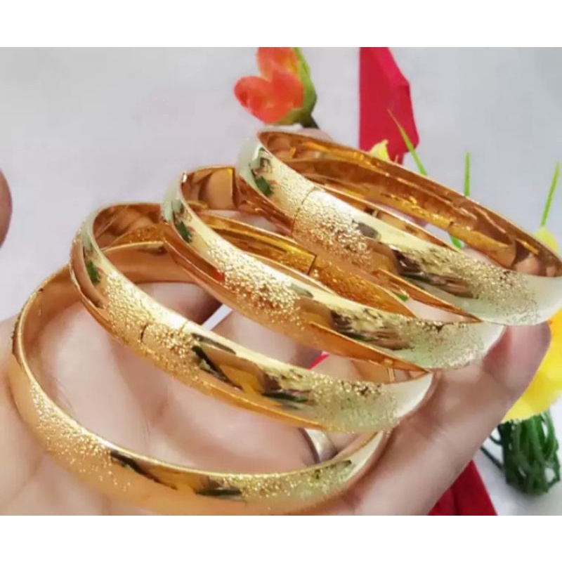 4 Pcs Gelang Motif Pasir Titanium Gold Lapis Emas 24k Gelang Mewah Elegand