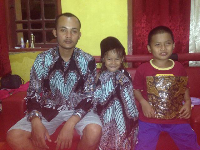 Jumbo Shinta / Atasan Pria Big Size Jumbo Xl Ld 110 / Atasan Batik Wanita Fitri Batik