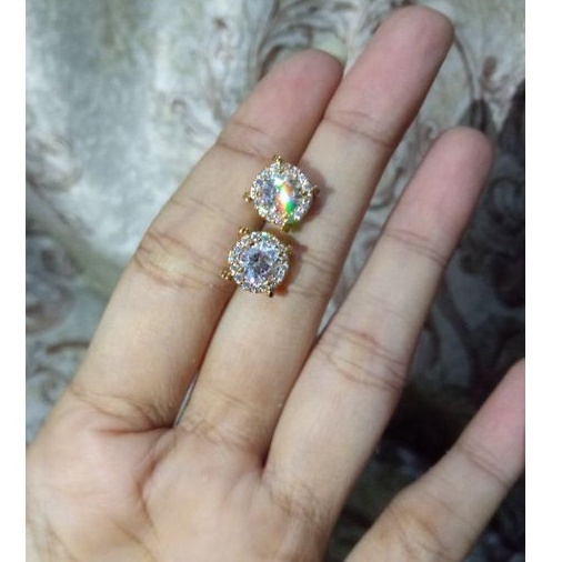 Giwang Replika berlian