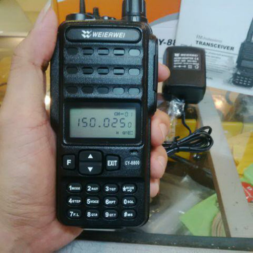 HT WEIERWEI CY 8800 POWER 10 WATT   VHF   Limited