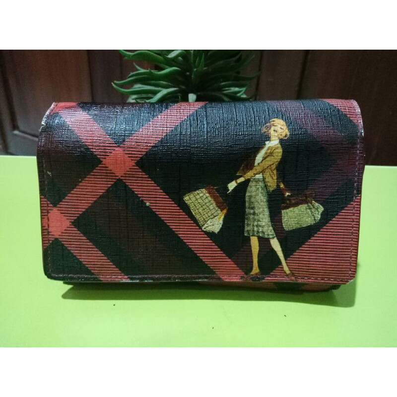 Dompet Daks