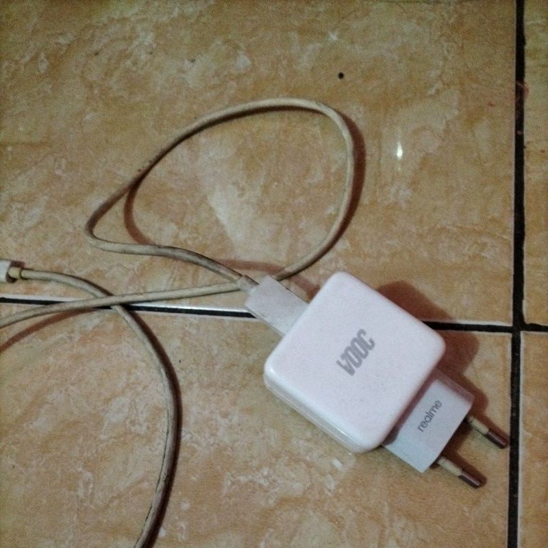 charger realme 5 pro ori