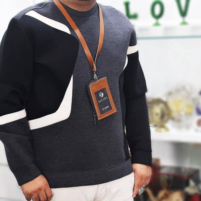 

ID CARD HOLDER KULIT ASLI NAME TAG B001536 SDFD354154