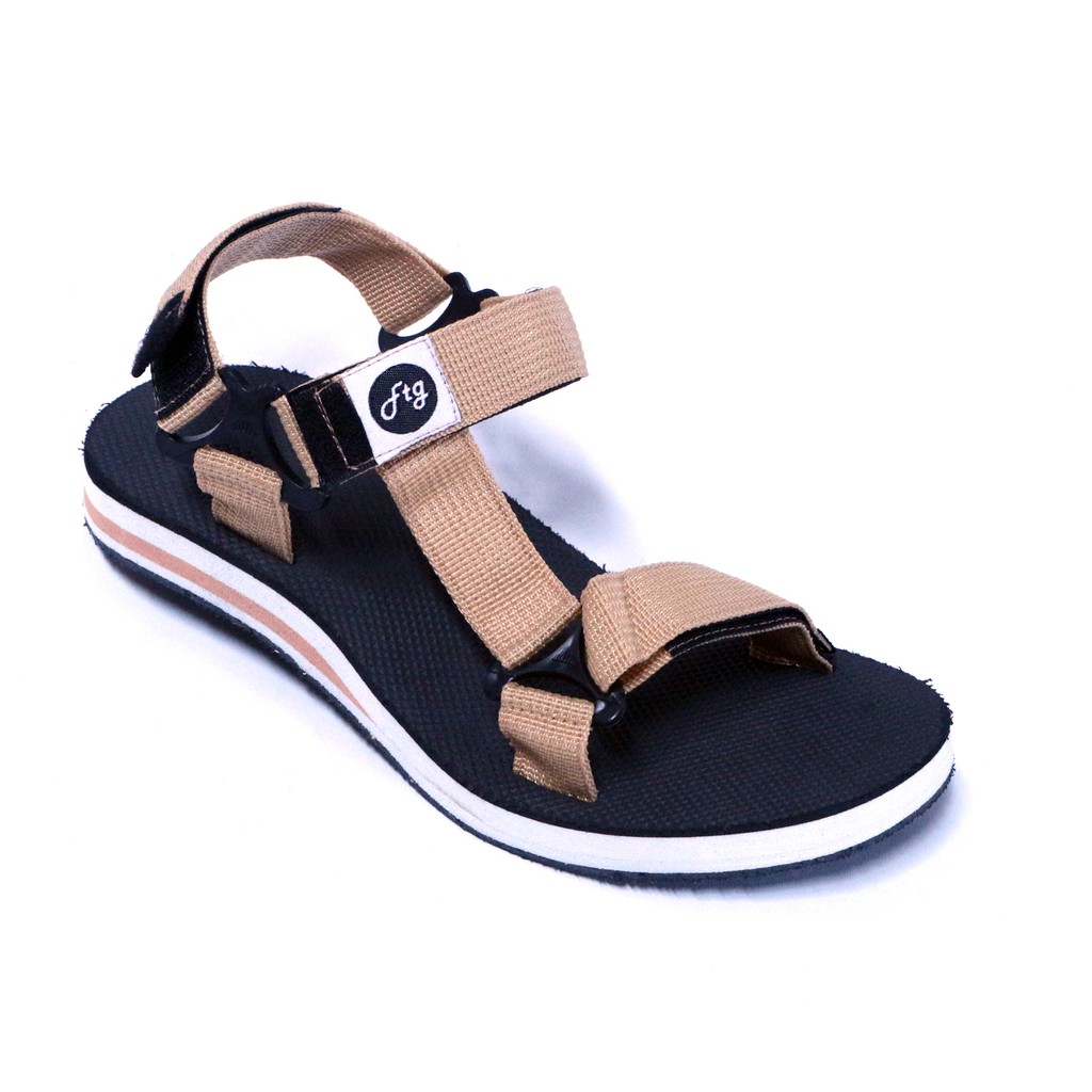 Sandal Santai Footage Casual FTG 210