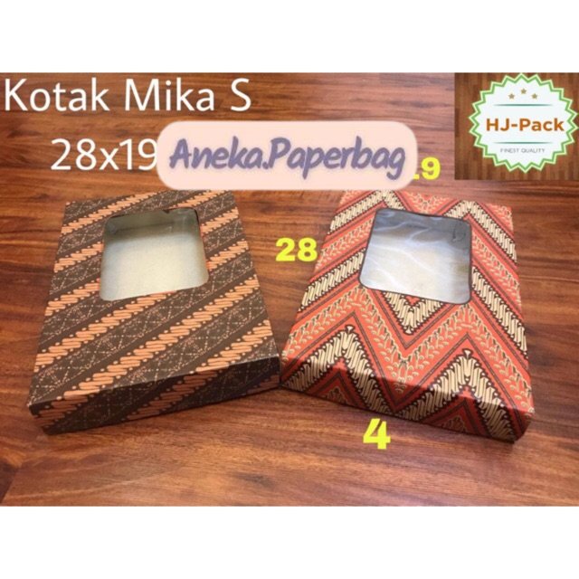 

Kotak Mika Batik Box 28x19x4 Kotak Kado Gift Box Terlaris