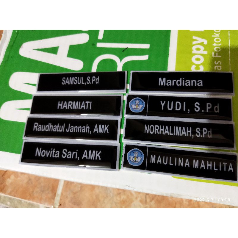 

Name Tag / Nama Dada