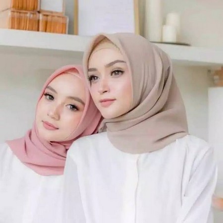 BELLA SQUARE HIJAB SEGIEMPAT Bahan polycatton premium bisa COD