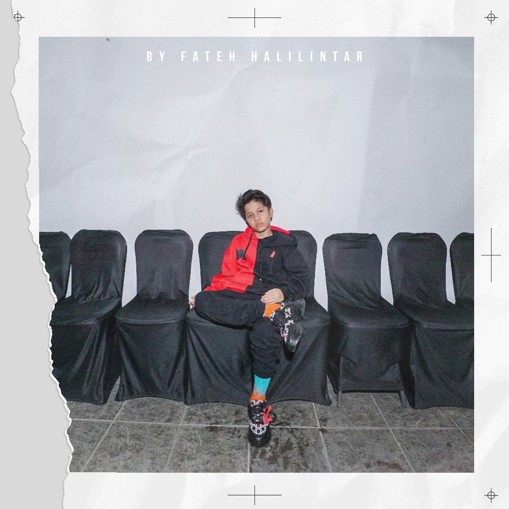 HOODIE RHITE by Fateh Halilintar (Black and Red)