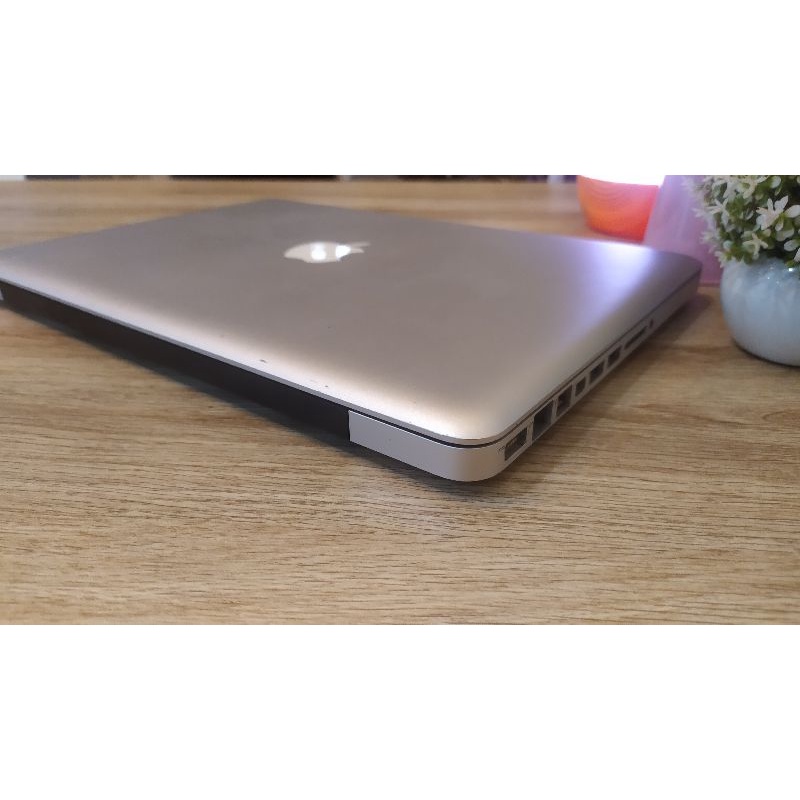 Macbook Pro 2009 Ram 4gb SSD 256gb