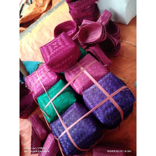 

[ Halodul ] besek 18x18 warna