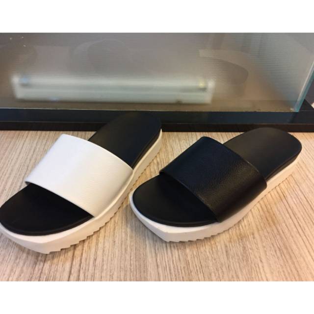 Shoes DD815C