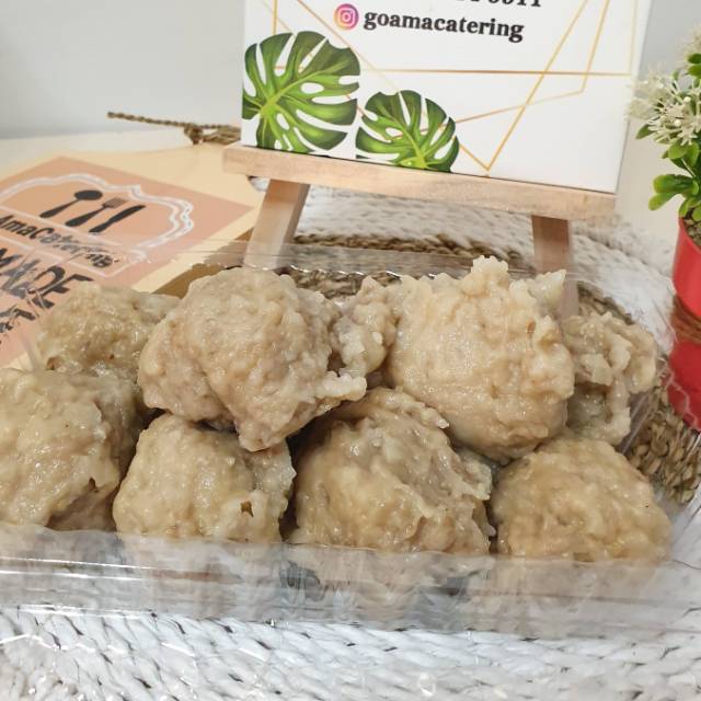 Pentol jumbo daging cincang