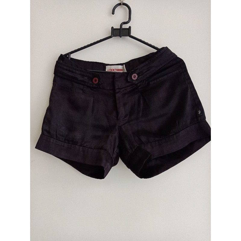 Coolteen Shorts bahan satin