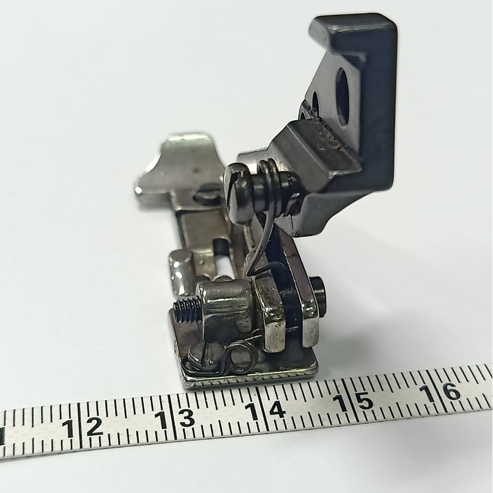 BROTHER Sepatu Presser Foot Mesin Jahit Obras Industri B511