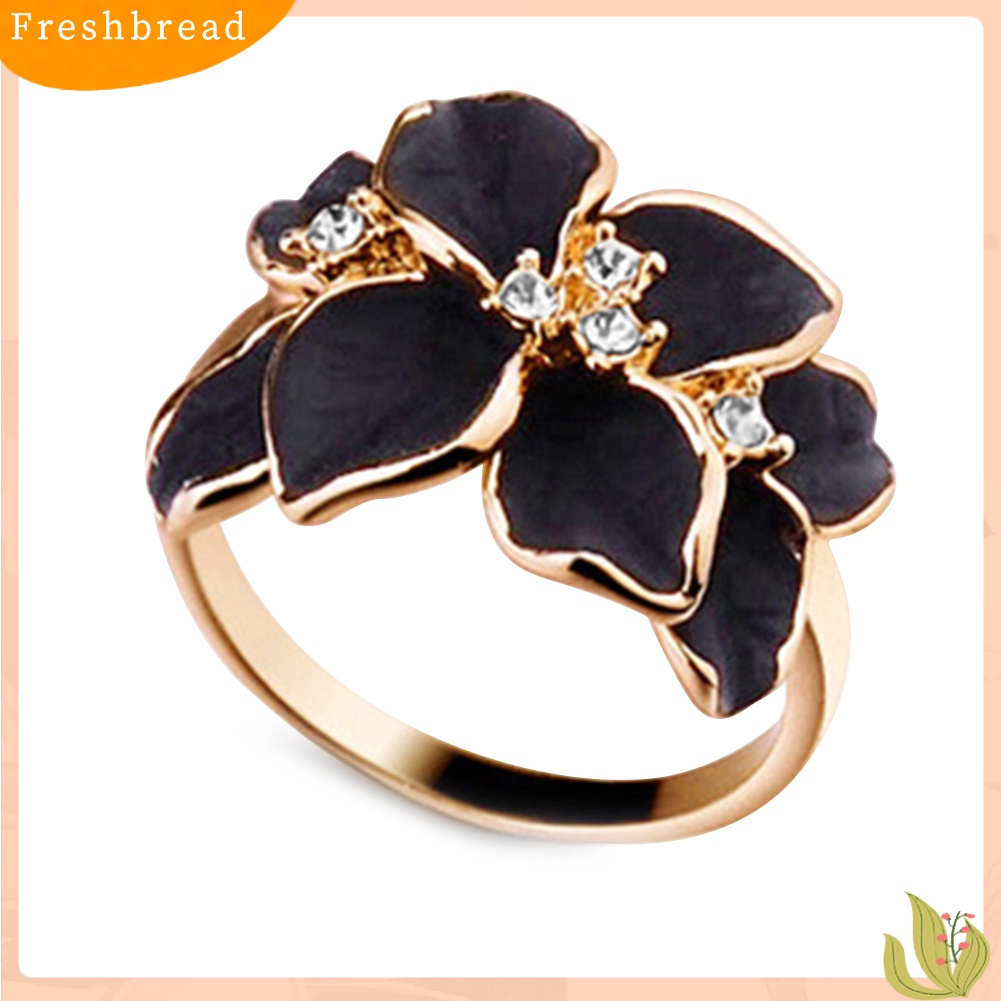 ? Fresh ? Perhiasan Cincin Alloy Wanita Motif Bunga untuk Pesta / Pernikahan / Hadiah