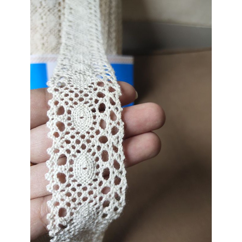 Renda rajut 3 cm per meter