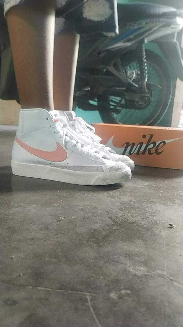 nike blazer junior pink