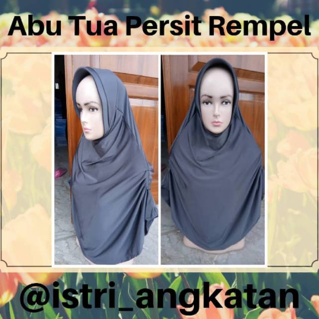 Jilbab Abu Tua Tumpuk Rempel