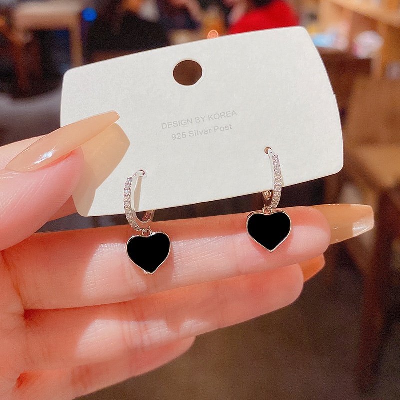 Anting Tusuk Gantung Bahan Sterling silver 925 Desain Hati Hitam Gaya Mewah Untuk Wanita