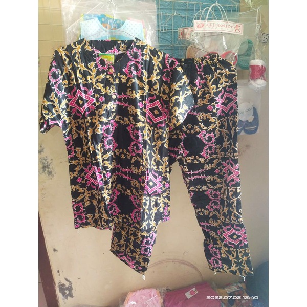 Baju tidur setelan batik