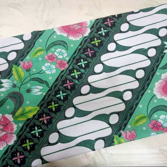 Kain Batik Solo Parang Barong Hijau