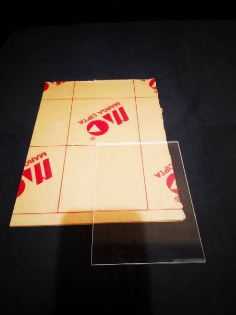 

HJK Acrylic lembaran 3mm/ Akrilik A4/akrilik potongan/mika/bening (21x30cm)