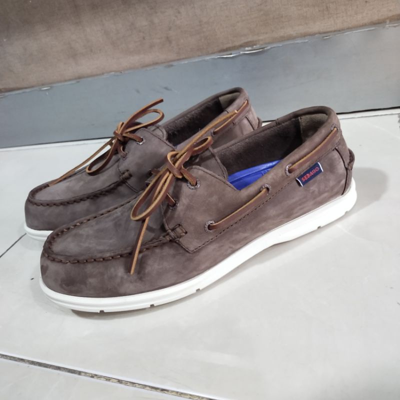 sepatu sebago original