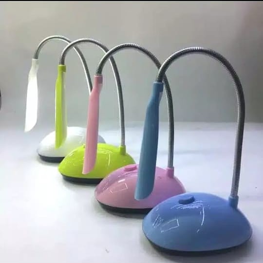 LAMPU EYELASH EXTENSION PUTIH / LAMPU BELAJAR MINI PORTABLE