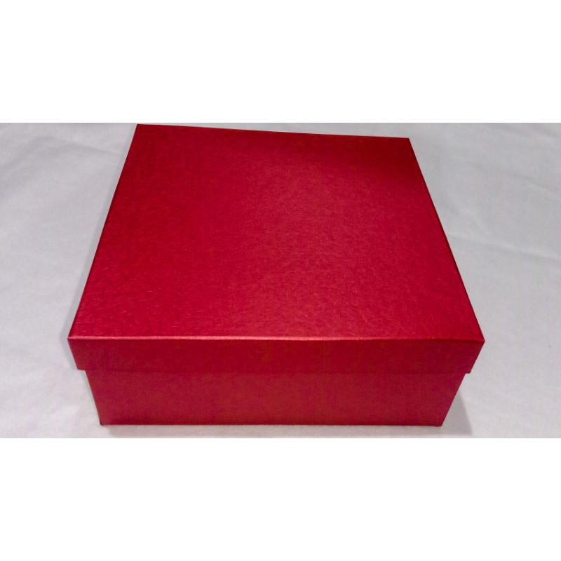 

Kotak kado / Gift Box ukuran 30 x 30 x 15