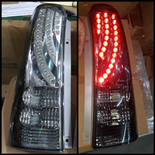 Dijual 212-19J4PXU-VS Stoplamp Avanza Xenia 04-11 LED Crystal Smoke Murah