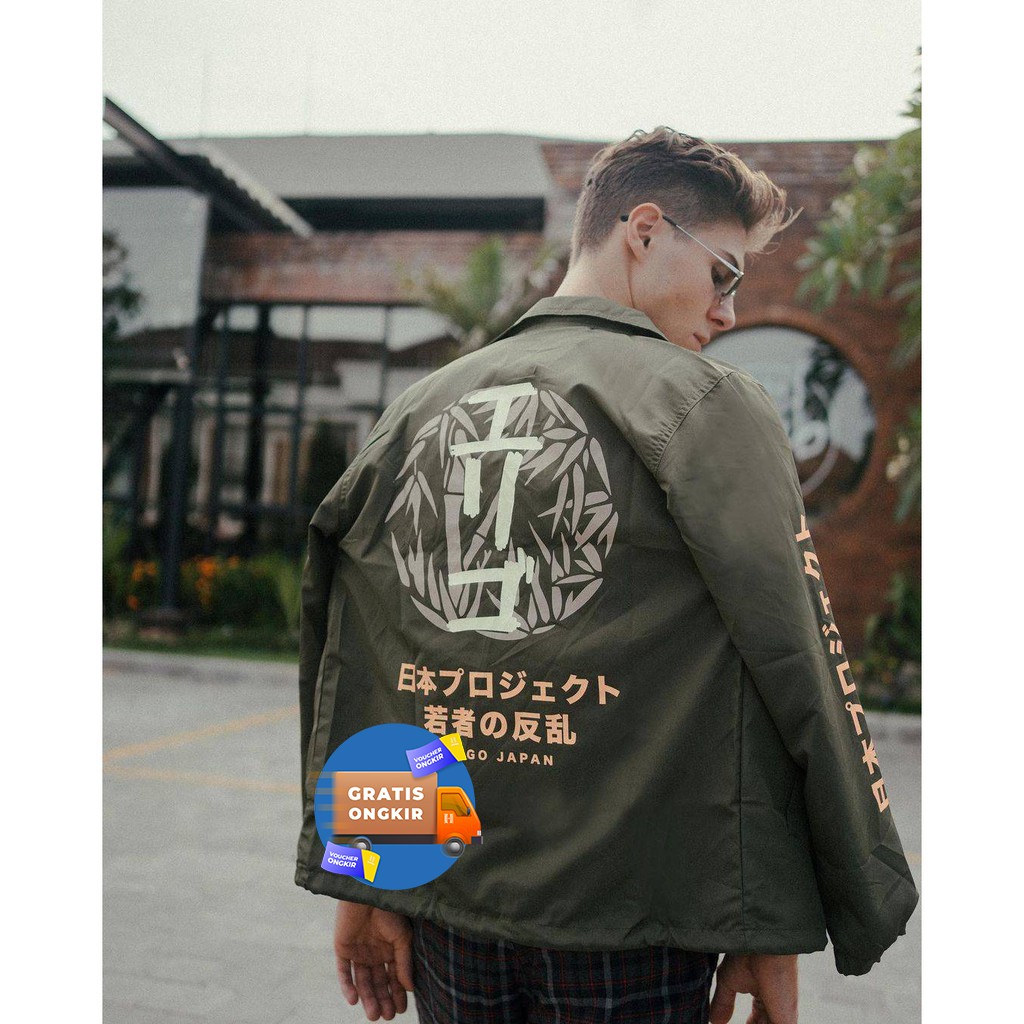 Jaket Coach Apparel Parasut Taslan Cream Bike-3