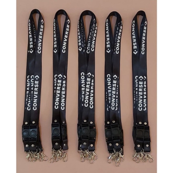 

Promo Bulan Ini Lanyard Id Card / Gantungan Kunci / Gantungan Handphone - Converse Bergaransi