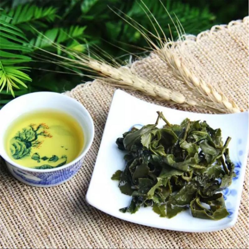 Oolong Green Tea / Special Oolong Green Tea (25 Gram)