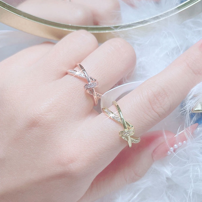 Cincin Model Terbuka Desain Silang Bahan Zirkon Warna Rose Gold Gaya Korea Untuk Wanita