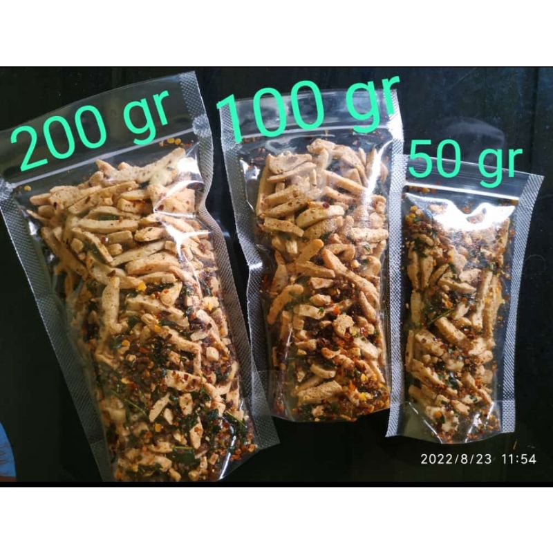 

Basreng (bakso goreng) pedas daun jeruk 200gr