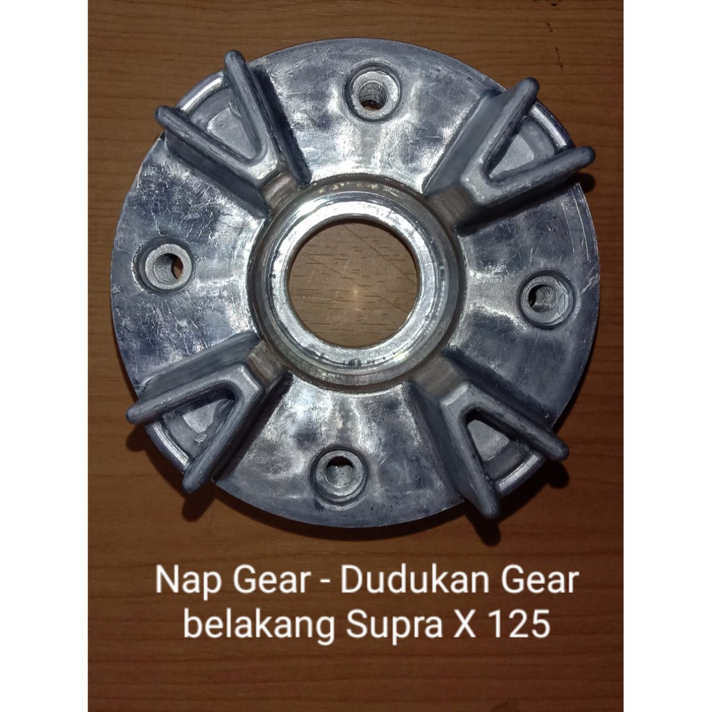 Nap Gear Dudukan Gear Belakang Supra X 125 Helm In/Supra X 125 DD