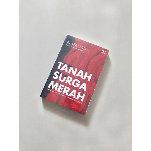 Tanah Surga Merah