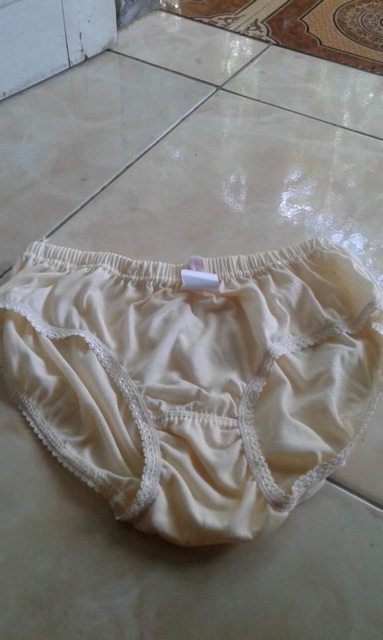 Corong Renda Celana Dalam Mesin Khamkut