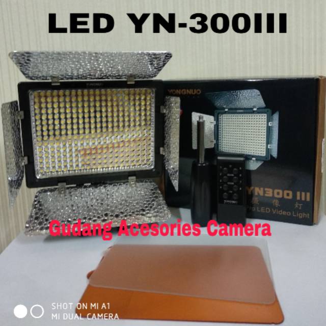 LED videolight YONGNUO YN-300 III YN300III