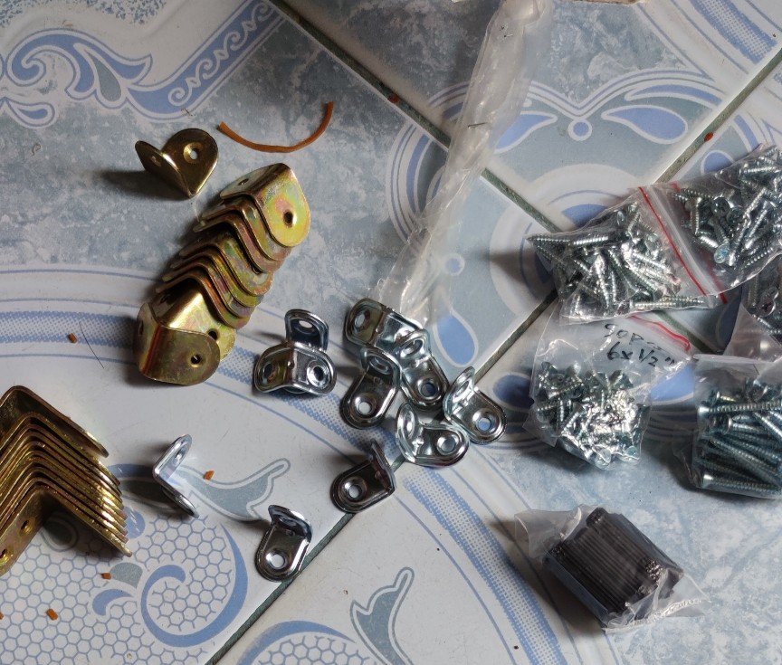 Skrup Cacing 6mmx3/4 / Tapping Screw 6mmx3/4..1bks Isi 50pcs