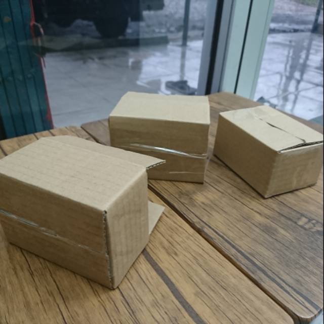 

Kardus Packing Ukuran Foto Kalender dll