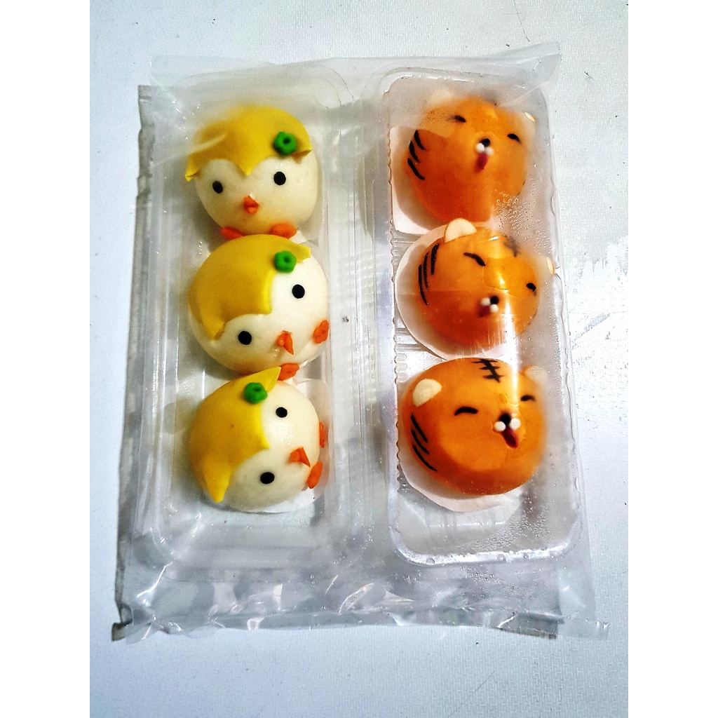 

PAO KARAKTER TIGER & PENGUIN