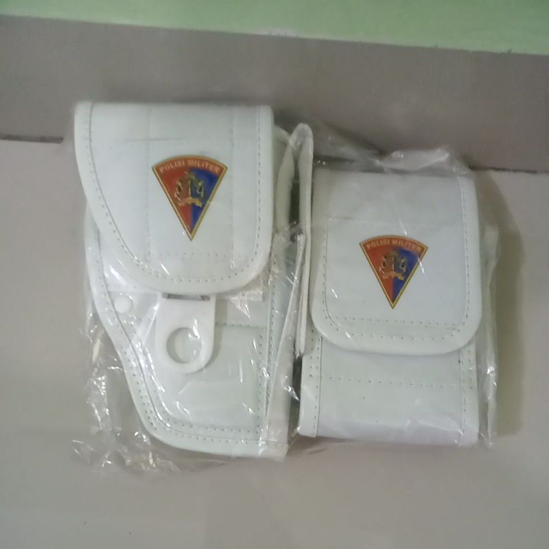 sarung pistol pomal warna putih