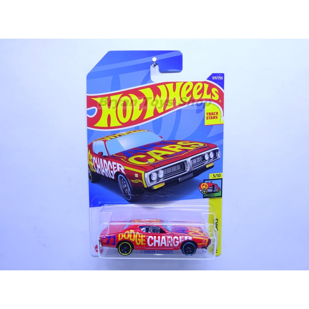 Hot Wheels 71 Dodge Charger Merah