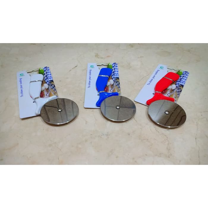 

SALE WV 4754 PIZZA CUTTER SIZE S / PEMOTONG PIZZA UKURAN KECIL / PIZZA KEREN