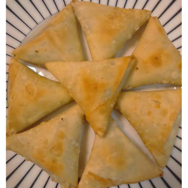 

Sambosa / Cemilan Sehat